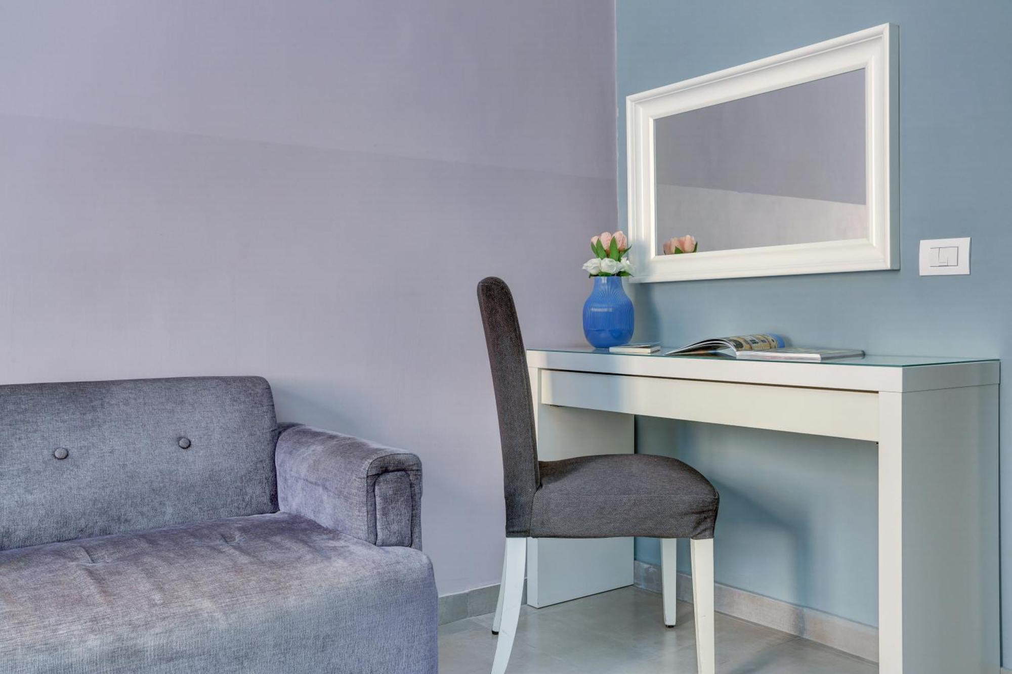 Holiday Sunny Roma B&B ภายนอก รูปภาพ