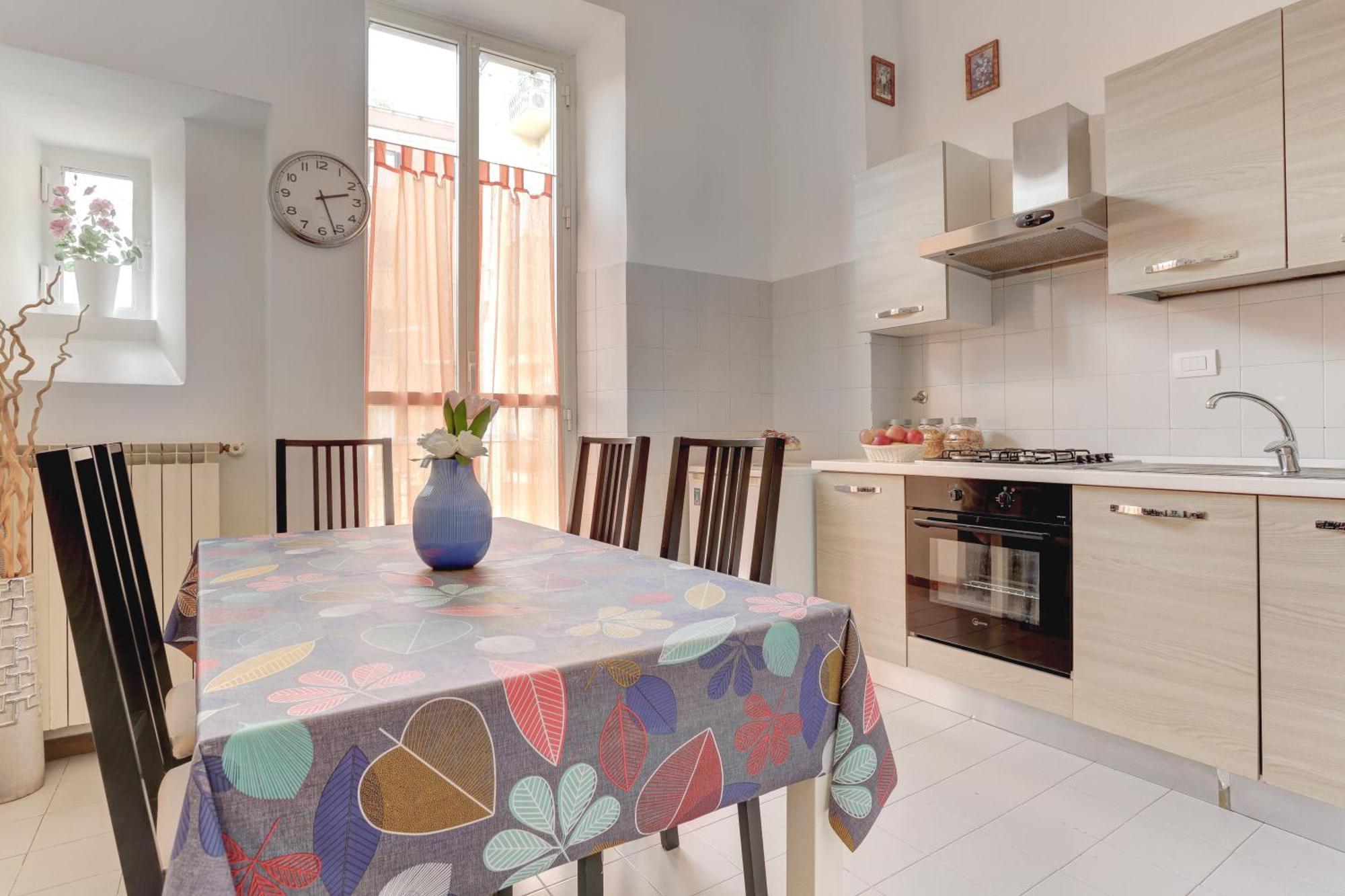 Holiday Sunny Roma B&B ภายนอก รูปภาพ