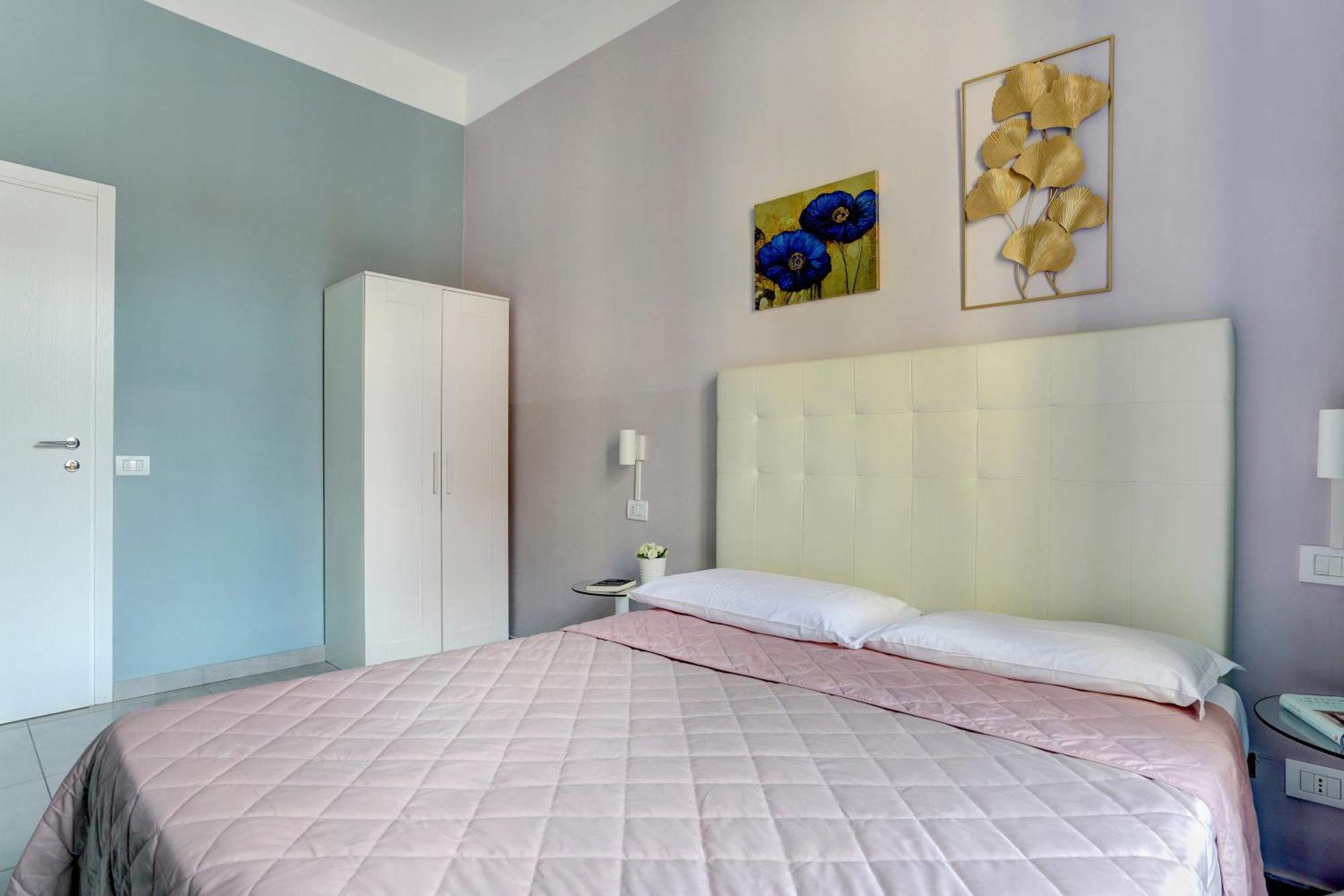 Holiday Sunny Roma B&B ภายนอก รูปภาพ